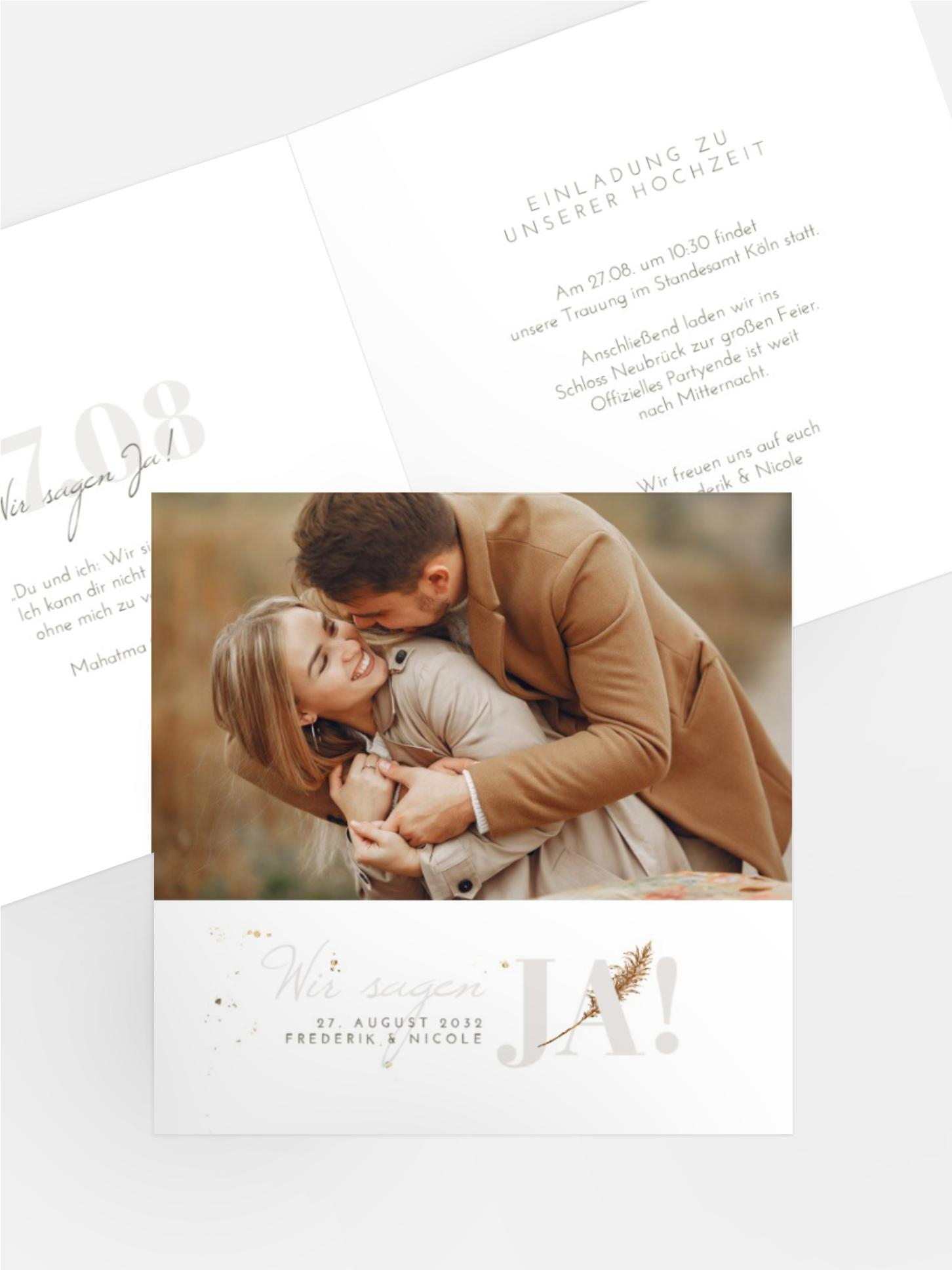 Hochzeitseinladung Zugefächert